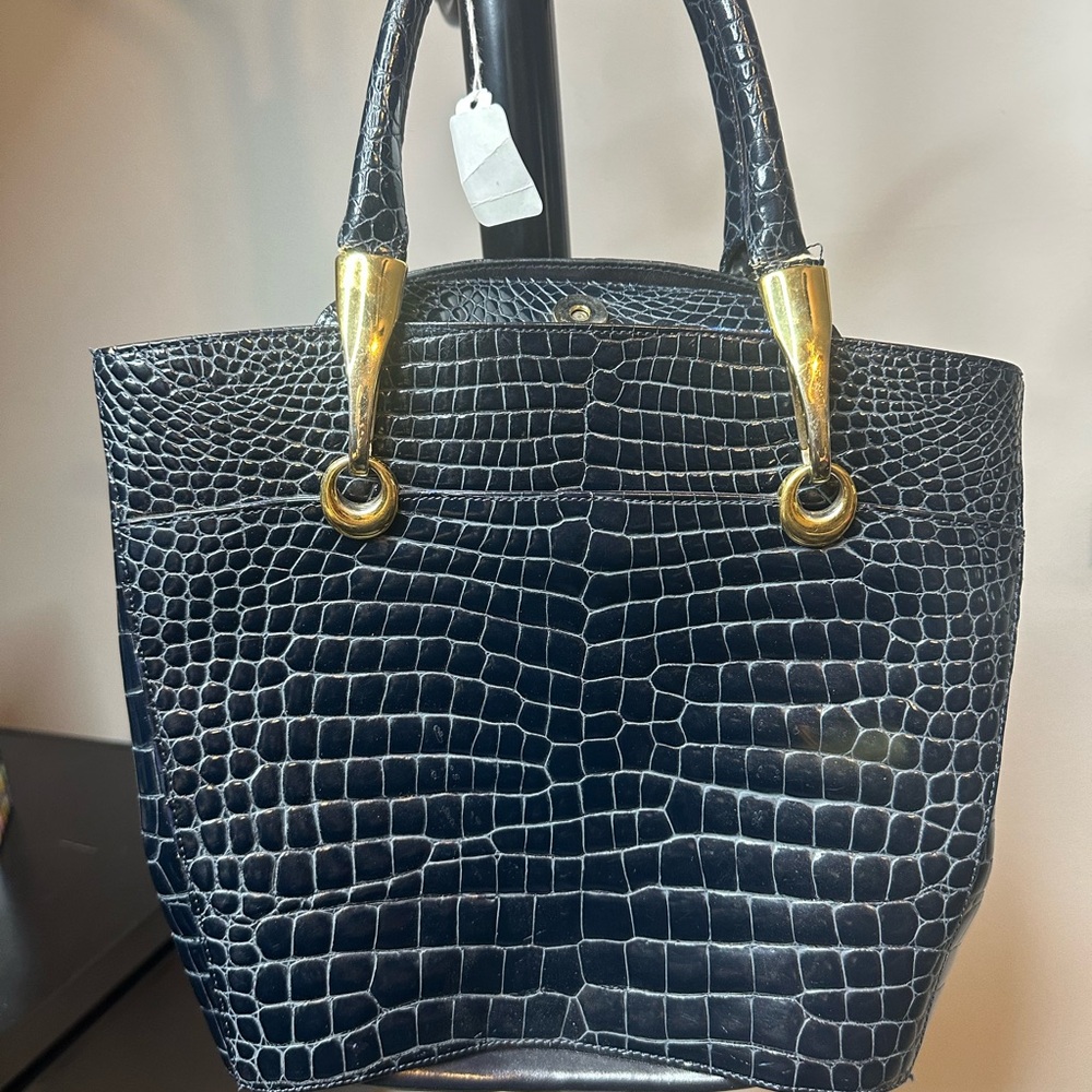 Piero Acutis Elegant Navy Crocodile-Embossed Tote Bag